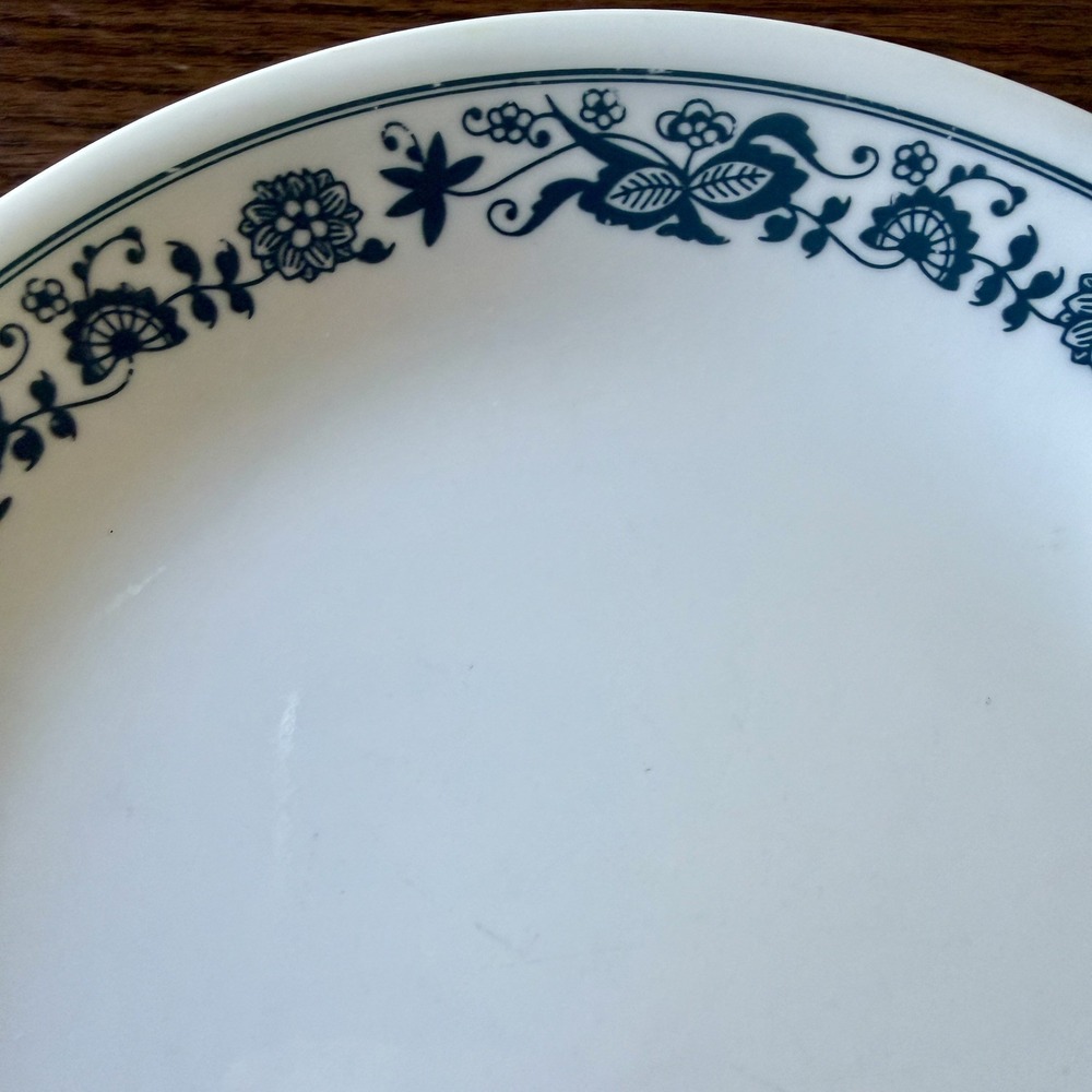 4 Corelle Blue & White Old Town (Blue Onion) Dinner Plates 10.25" - Picture 6 of 9